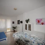 Codan & Fransi Apartmán *